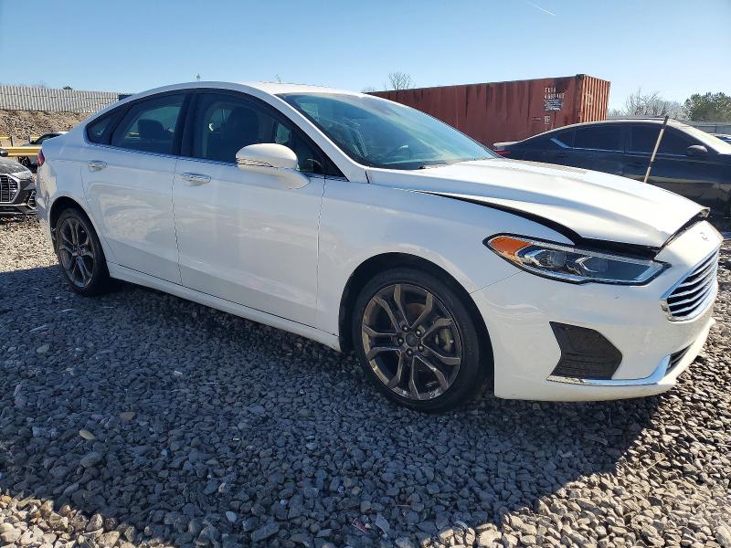 Photo 4 from auction – 2020 FORD FUSION SEL with VIN 3FA6P0CD2LR117030