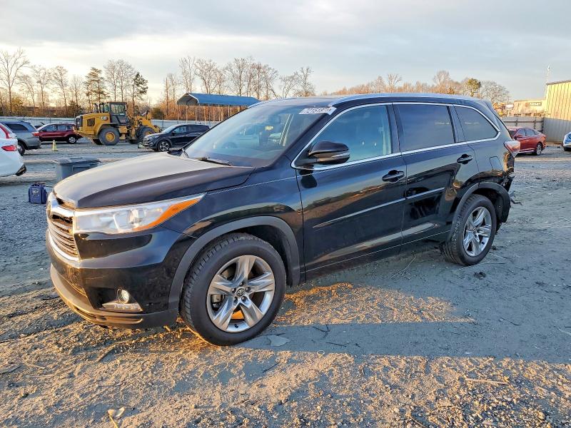 TOYOTA HIGHLANDER 2016 مع رقم تعريف المركبة 5TDYKRFH4GS184526 - صورة من المزاد