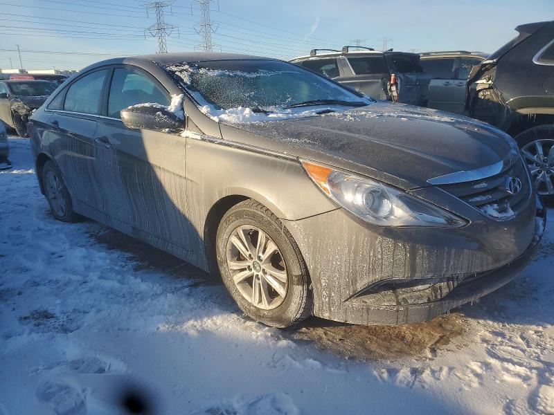 Photo 4 from auction – 2014 HYUNDAI SONATA with VIN 5NPEB4AC9EH924267