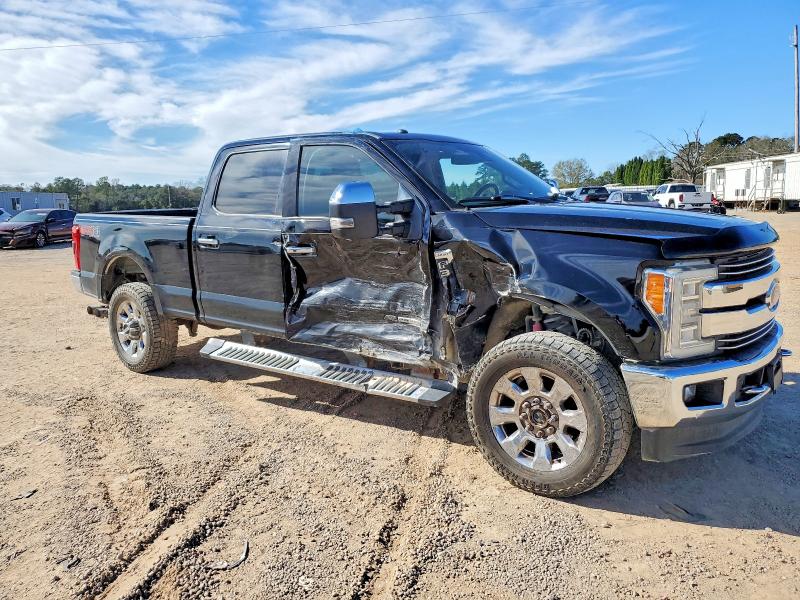 Photo 4 from auction – 2017 FORD F350 with VIN 1FT8W3BT2HEF31757