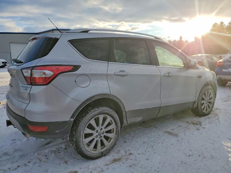 Photo 3 from auction – 2017 FORD ESCAPE TIT with VIN 1FMCU9J96HUE31977