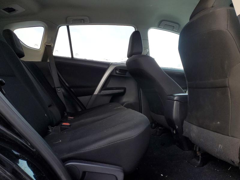 Photo 11 from auction – 2018 TOYOTA RAV4 LE with VIN 2T3BFREV8JW744426