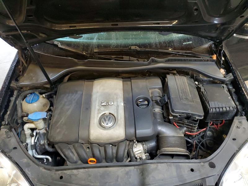 Photo 11 from auction – 2007 VOLKSWAGEN RABBIT with VIN WVWDS71K97W274244
