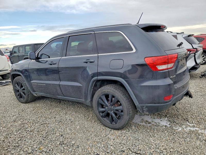 Photo 2 from auction – 2013 JEEP GRAND CHEROKEE with VIN 1C4RJFAT6DC586790