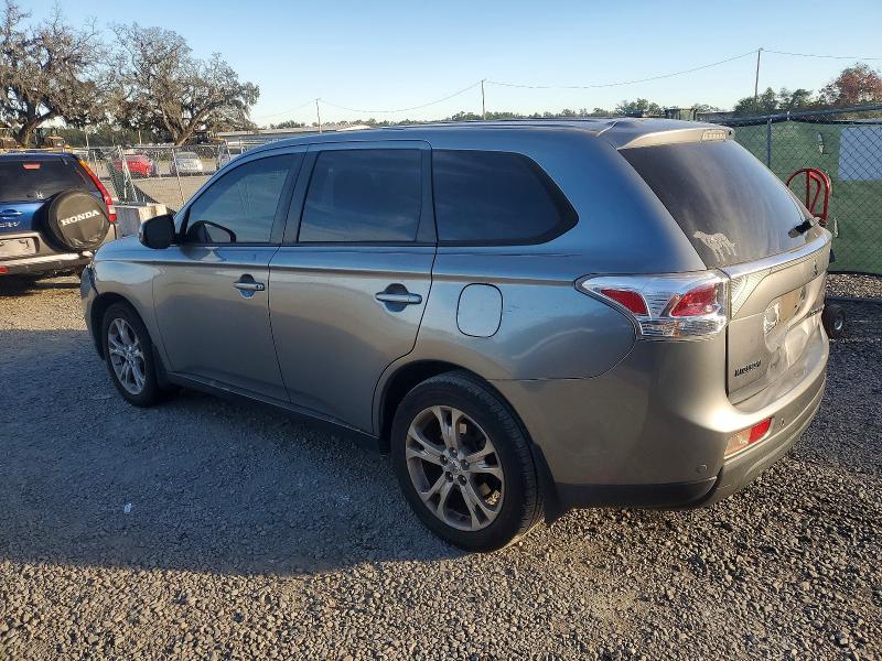 Photo 2 from auction – 2014 MITSUBISHI OUTLANDER with VIN JA4AD3A34EZ010708