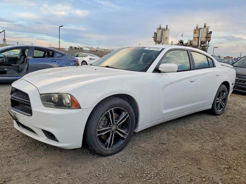DODGE CHARGER SX 2013 z numerem VIN 2C3CDXJG9DH656404 - Zdjęcie z aukcji