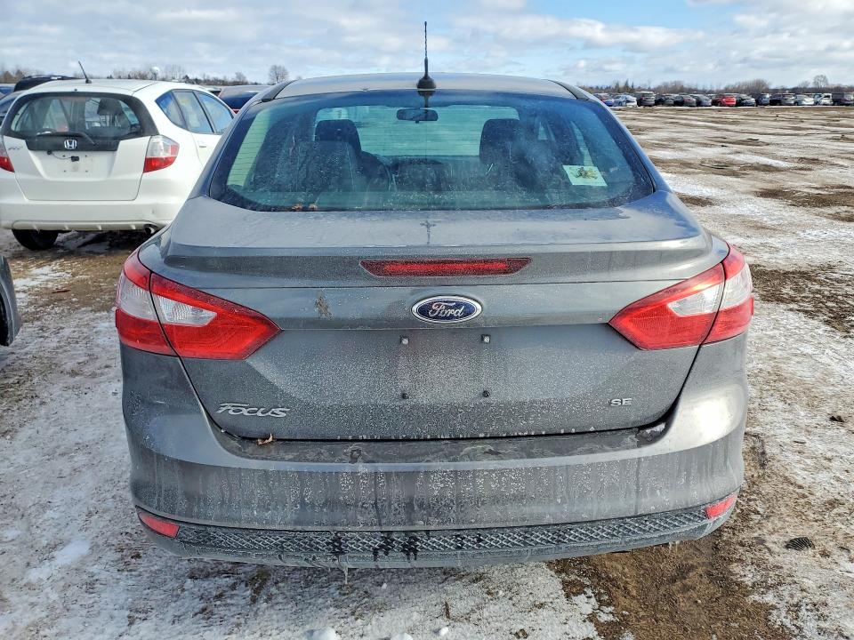 Photo 6 from auction – 2012 FORD FOCUS SE with VIN 1FAHP3F29CL324100