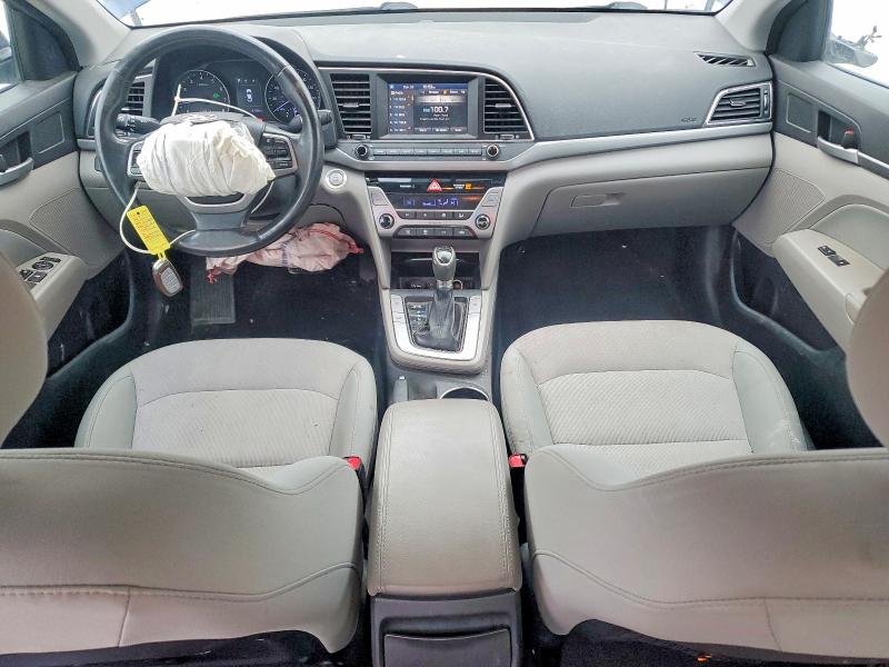 Photo 8 from auction – 2017 HYUNDAI ELANTRA with VIN 5NPD84LF3HH087828