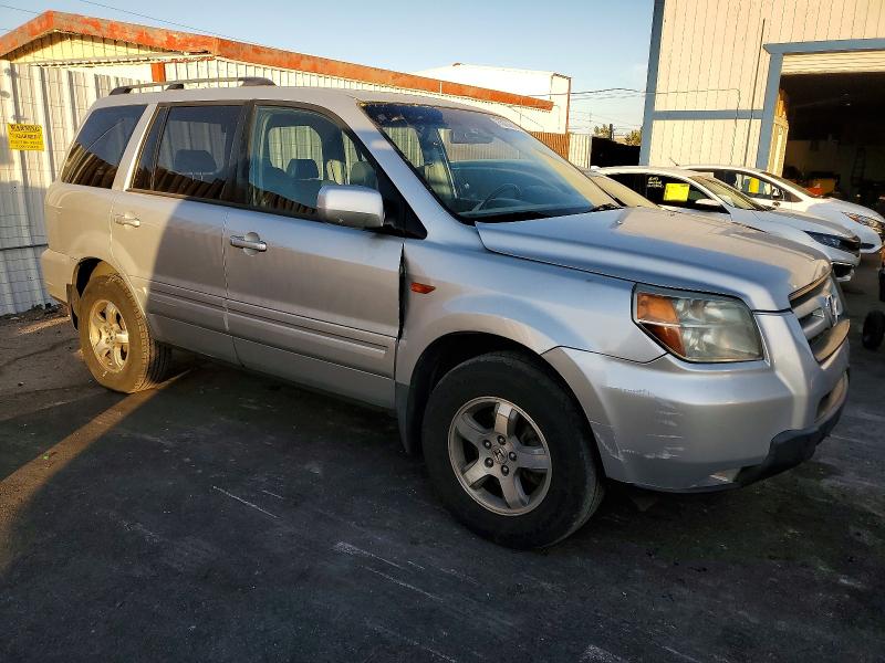 Photo 4 from auction – 2006 HONDA PILOT EX with VIN 5FNYF28516B029708