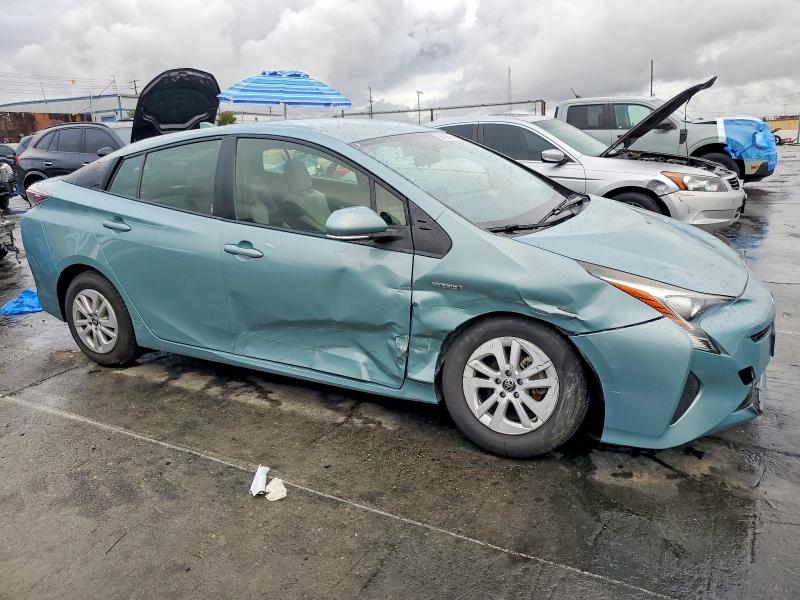 Photo 4 from auction – 2016 TOYOTA PRIUS with VIN JTDKBRFU4G3013392