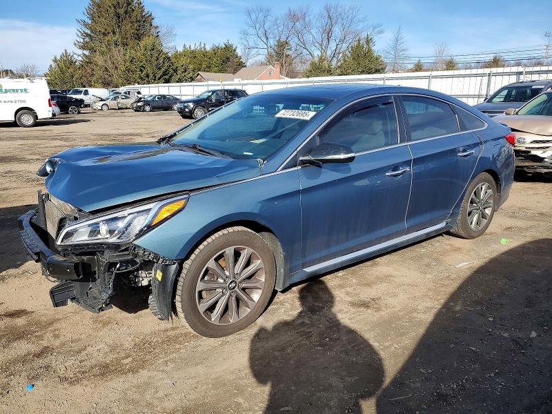 HYUNDAI SONATA SPO 2017 with VIN 5NPE34AF6HH473469 - Photo from auction