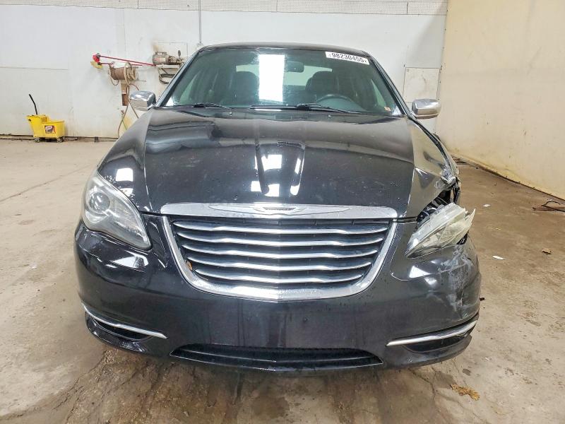 Photo 5 from auction – 2014 CHRYSLER 200 LIMITE with VIN 1C3CCBCG1EN179592