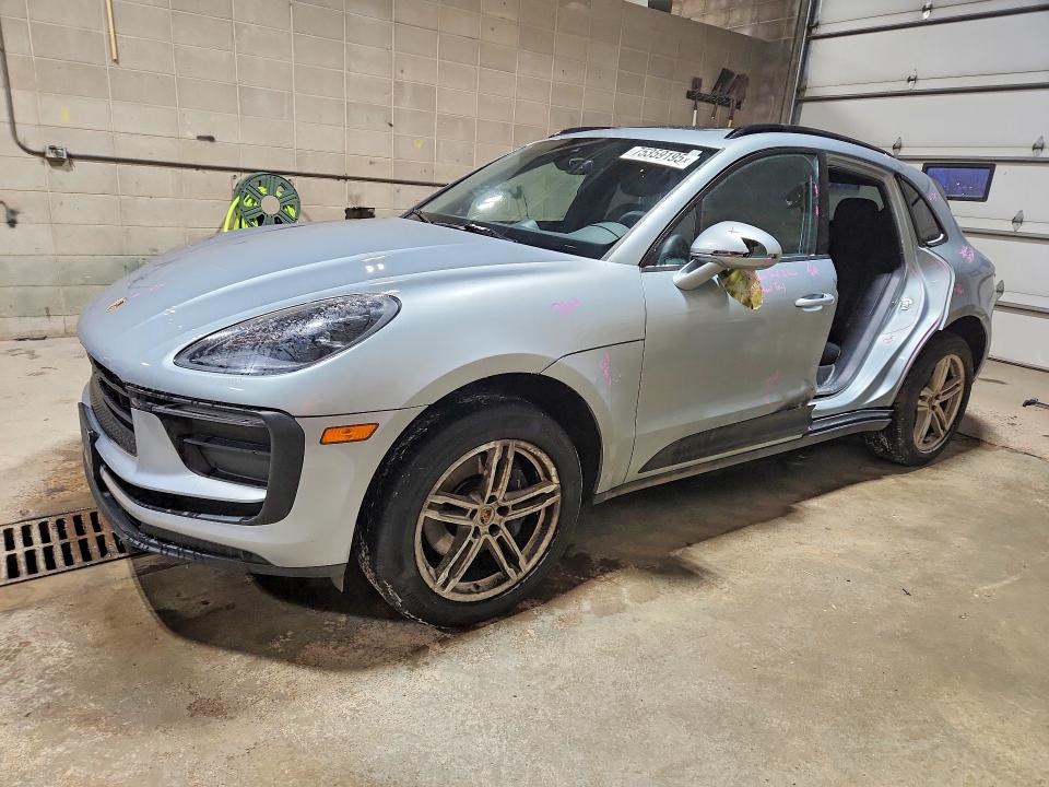 PORSCHE MACAN 2022 with VIN WP1AA2A57NLB10457 - Photo from auction