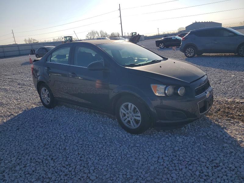 Photo 4 from auction – 2016 CHEVROLET SONIC with VIN 1G1JC5SH2G4155043
