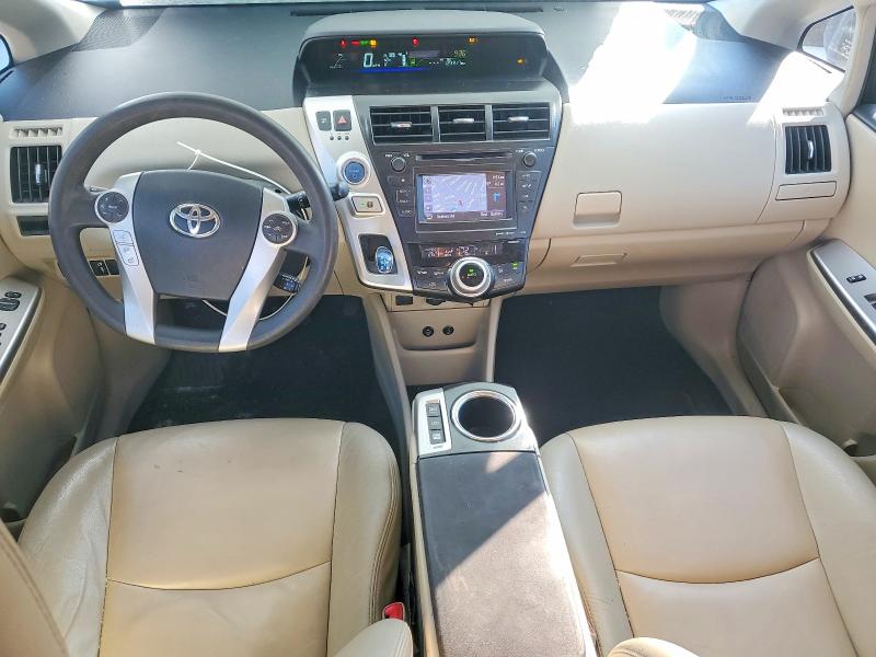 Photo 8 from auction – 2014 TOYOTA PRIUS V with VIN JTDZN3EU9E3315259