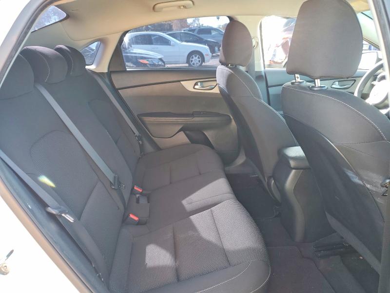 Photo 10 from auction – 2020 KIA FORTE with VIN 3KPF24AD2LE192076
