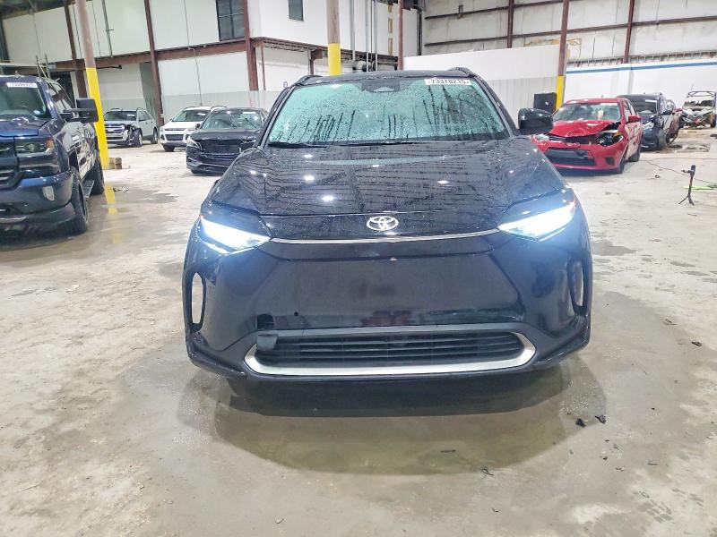 Photo 5 from auction – 2024 TOYOTA BZ4X with VIN JTMAAAAA4RA030625