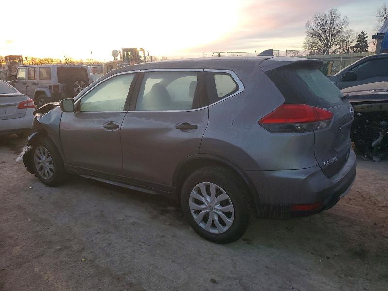 Photo 2 from auction – 2017 NISSAN ROGUE S with VIN KNMAT2MV7HP558685