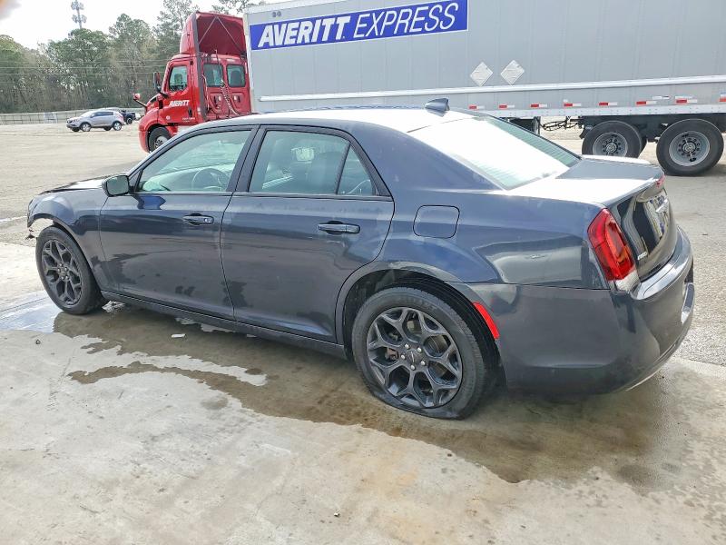 Photo 2 from auction – 2019 CHRYSLER 300 S with VIN 2C3CCAGG1KH536827