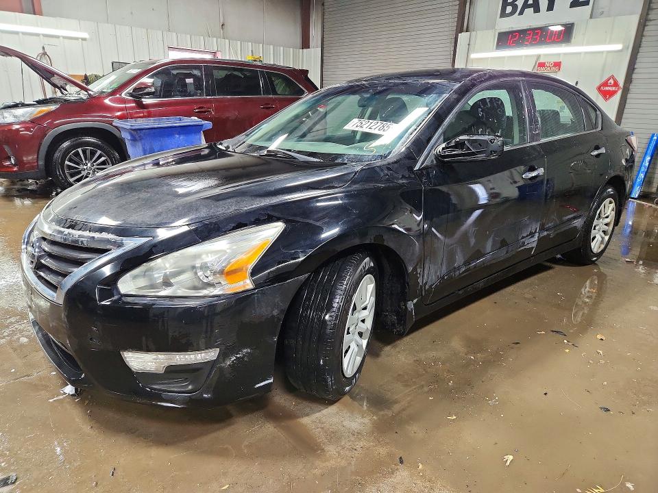 NISSAN ALTIMA 2015 with VIN 1N4AL3AP1FN917667 - Photo from auction