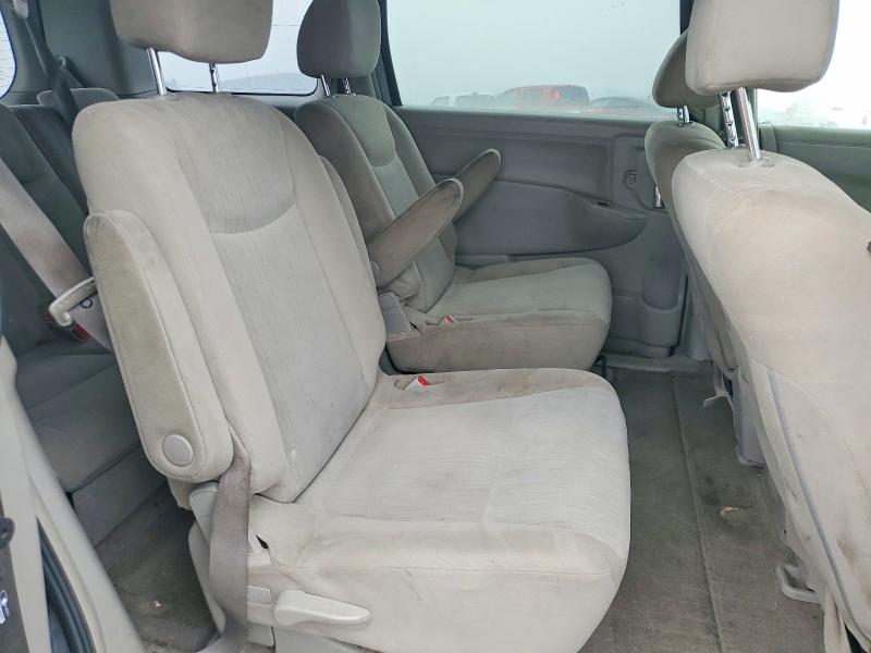 Photo 11 from auction – 2015 NISSAN QUEST S with VIN JN8AE2KP2F9127174