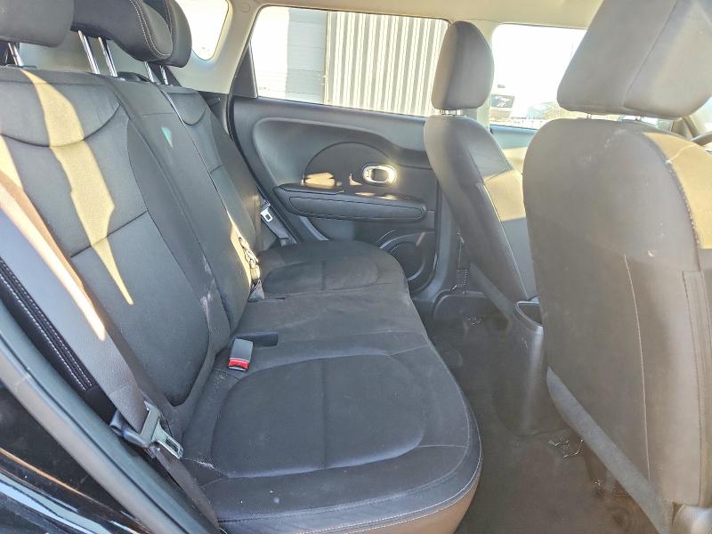 Photo 10 from auction – 2016 KIA SOUL with VIN KNDJN2A24G7332610