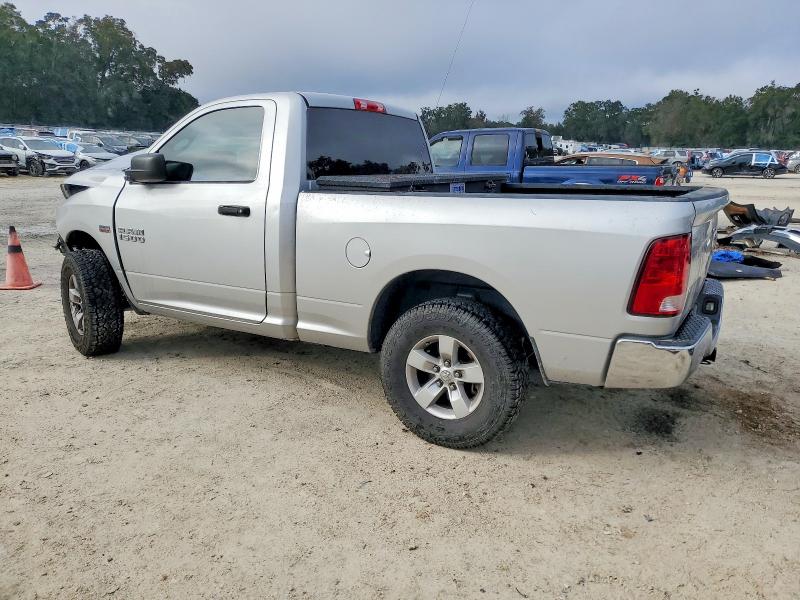 Photo 2 from auction – 2016 RAM 1500 ST with VIN 3C6JR7AT3GG345211