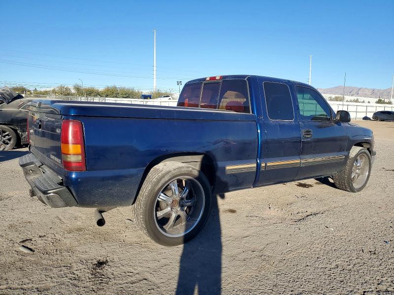 Photo 3 from auction – 2002 CHEVROLET SILVERADO with VIN 2GCEC19V621134407