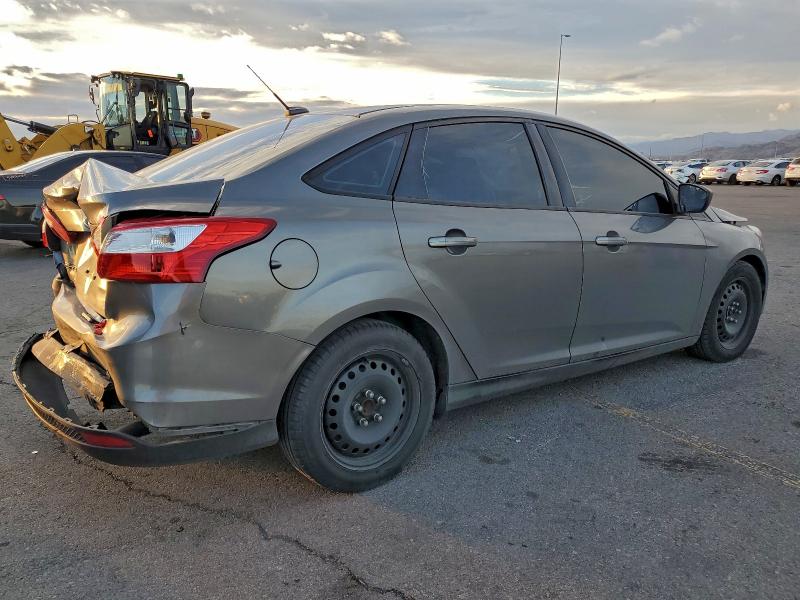 Photo 3 from auction – 2012 FORD FOCUS SE with VIN 1FAHP3F27CL337265
