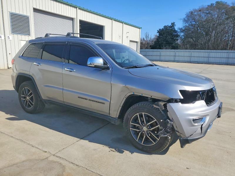 Photo 4 from auction – 2017 JEEP GRAND CHER with VIN 1C4RJFBG0HC634923