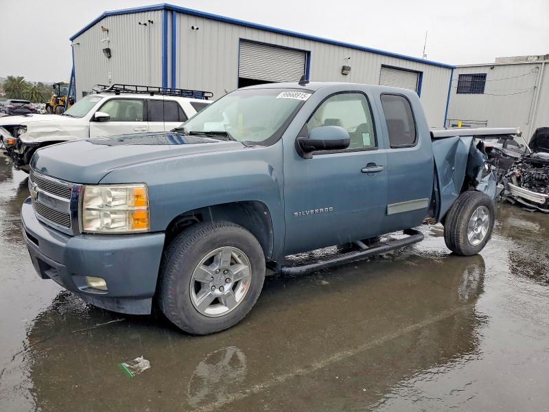 CHEVROLET SILVERADO 2010 with VIN 1GCSCTE06AZ118660 - Photo from auction