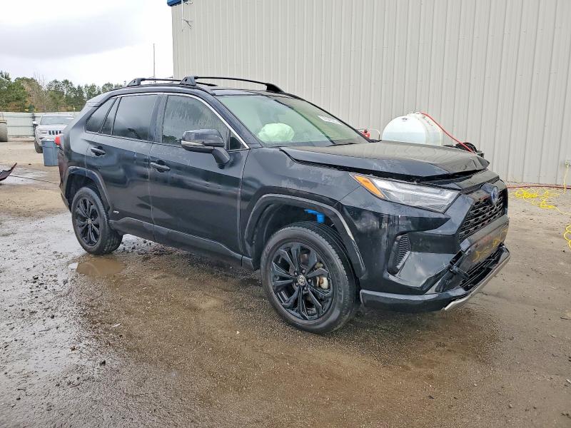 Photo 4 from auction – 2022 TOYOTA RAV4 SE with VIN JTM16RFV0ND066574