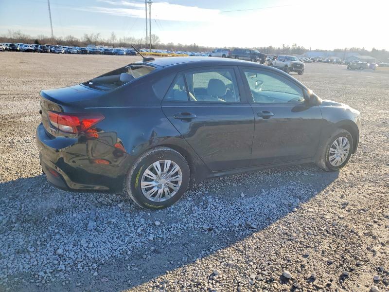 Photo 3 from auction – 2019 KIA RIO with VIN 3KPA24AB1KE171243