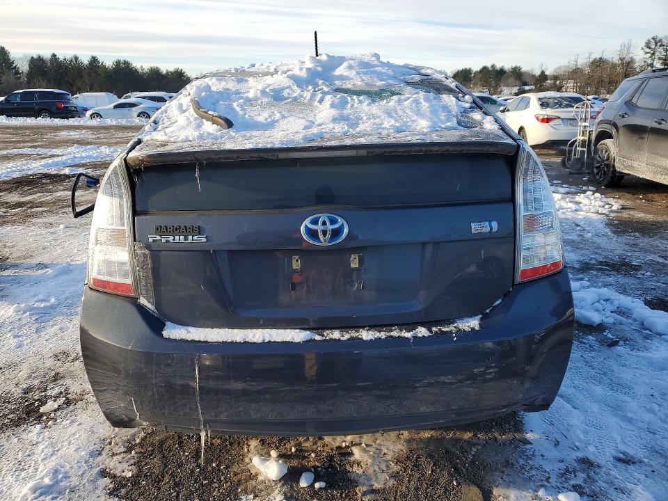 Photo 6 from auction – 2011 TOYOTA PRIUS with VIN JTDKN3DU9B5326877
