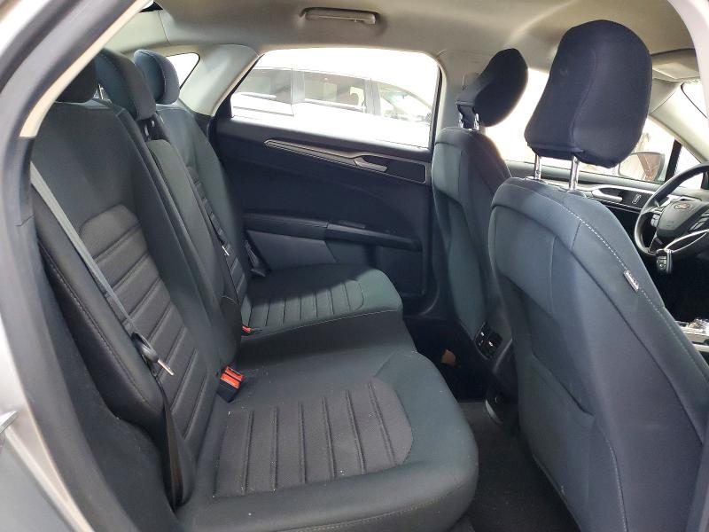 Photo 10 from auction – 2020 FORD FUSION SE with VIN 3FA6P0HD3LR183921