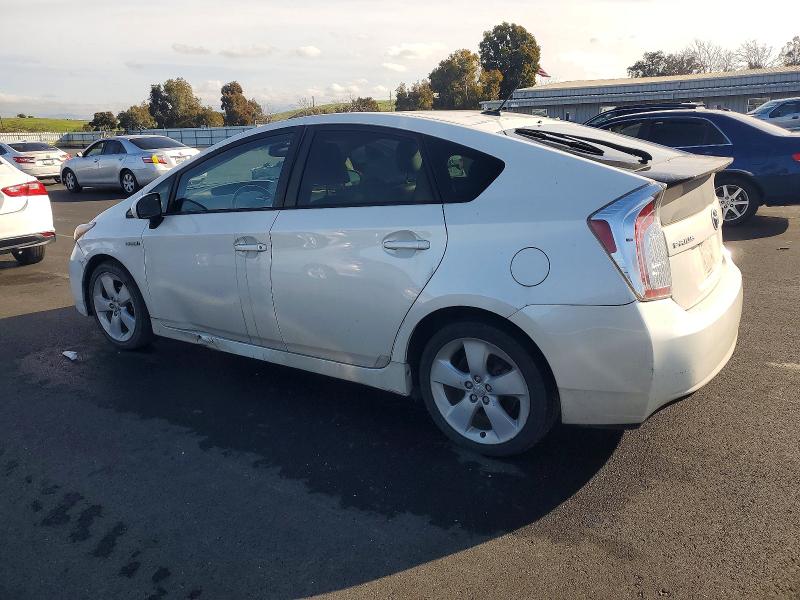 Photo 2 from auction – 2012 TOYOTA PRIUS with VIN JTDKN3DUXC5493864