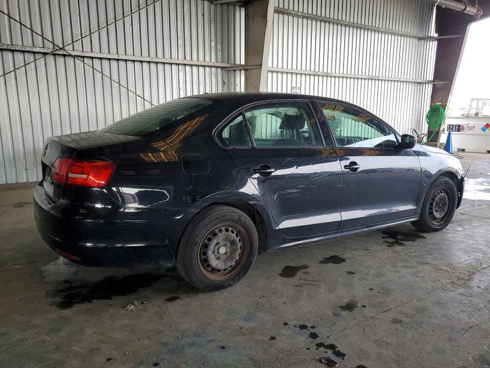 Photo 3 from auction – 2015 VOLKSWAGEN JETTA BASE with VIN 3VW2K7AJ0FM333644