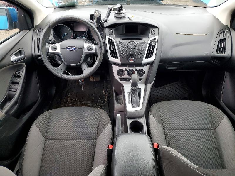 Zdjęcie 8 z aukcji – 2014 FORD FOCUS SE z VIN 1FADP3K29EL128505