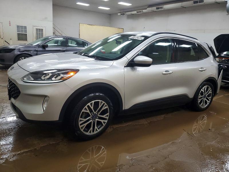 FORD ESCAPE 2020 with VIN 1FMCU9H63LUA59227 - Photo from auction