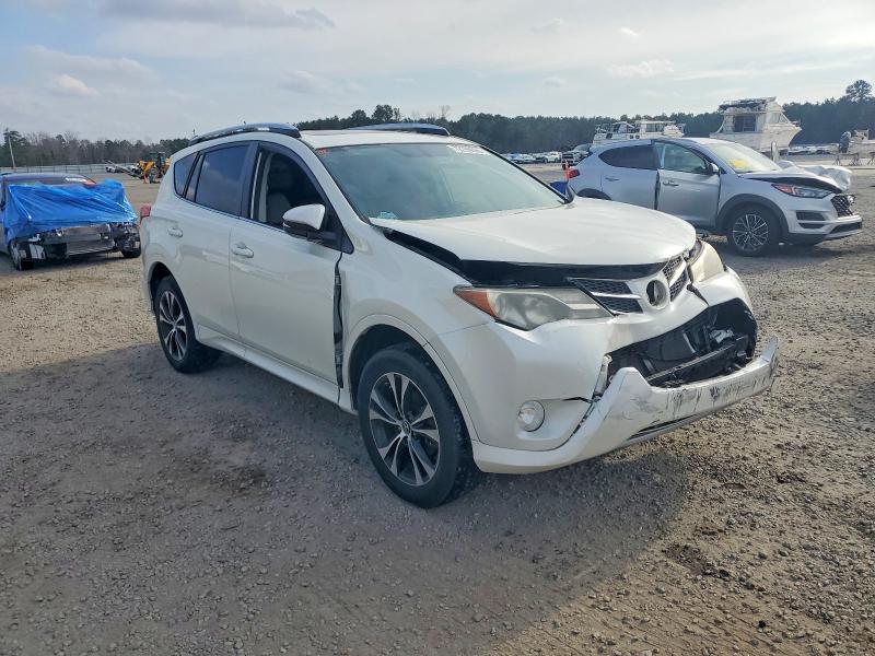 Photo 4 from auction – 2015 TOYOTA RAV4 LIMIT with VIN 2T3YFREV7FW196923
