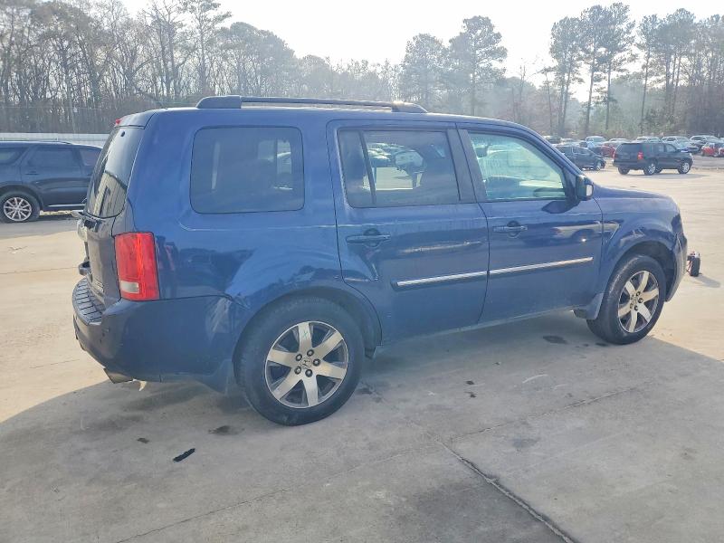 Photo 3 from auction – 2014 HONDA PILOT TOUR with VIN 5FNYF4H99EB026097