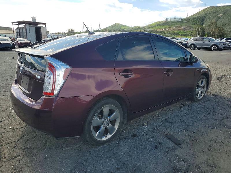 Photo 3 from auction – 2013 TOYOTA PRIUS with VIN JTDKN3DU3D5599199