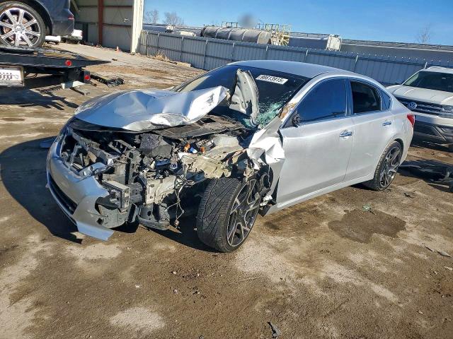 NISSAN ALTIMA 2.5 2018 with VIN 1N4AL3AP9JC266289 - Photo from auction