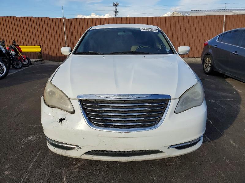 Photo 5 from auction – 2012 CHRYSLER 200 with VIN 1C3CCBBB6CN298712