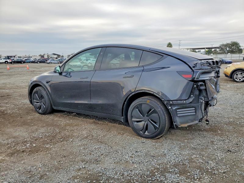 Photo 2 from auction – 2026 TESLA MODEL Y with VIN 7SAYGDED7TF518133