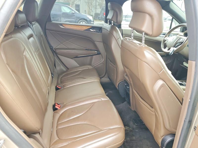Photo 10 from auction – 2015 LINCOLN MKC with VIN 5LMCJ1A95FUJ46157