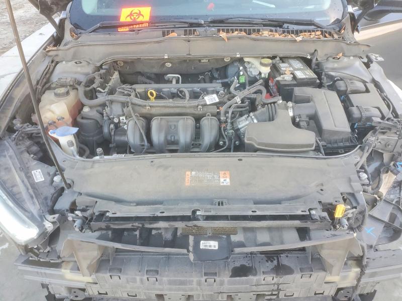 Photo 11 from auction – 2016 FORD FUSION S with VIN 3FA6P0G72GR337486