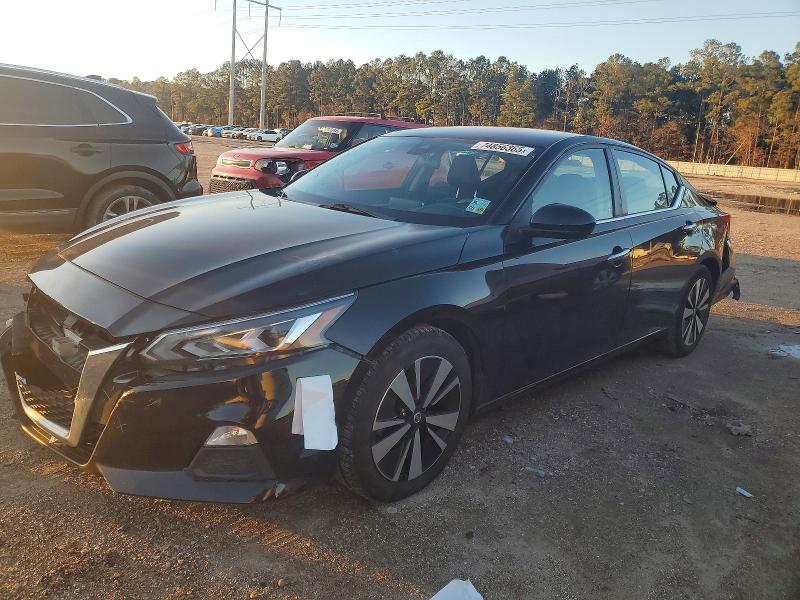 NISSAN ALTIMA 2022 with VIN 1N4BL4DV1NN351156 - Photo from auction