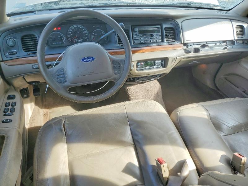 Photo 8 from auction – 2003 FORD CROWN VICT with VIN 2FAFP74W13X208770