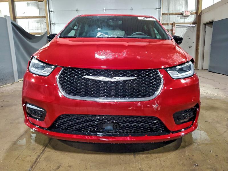 Photo 5 from auction – 2025 CHRYSLER PACIFICA S with VIN 2C4RC1BG6SR520601